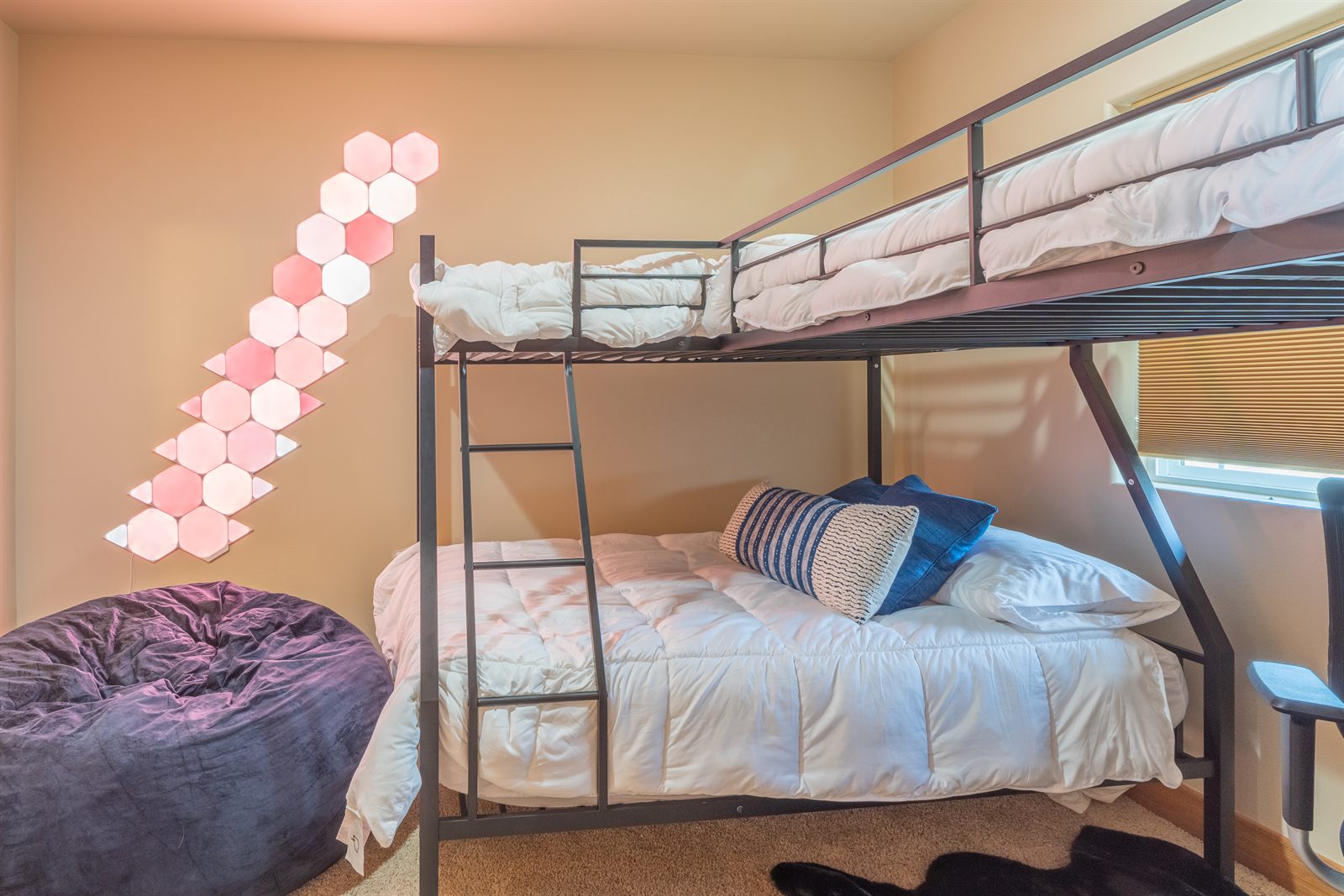 Bunk room